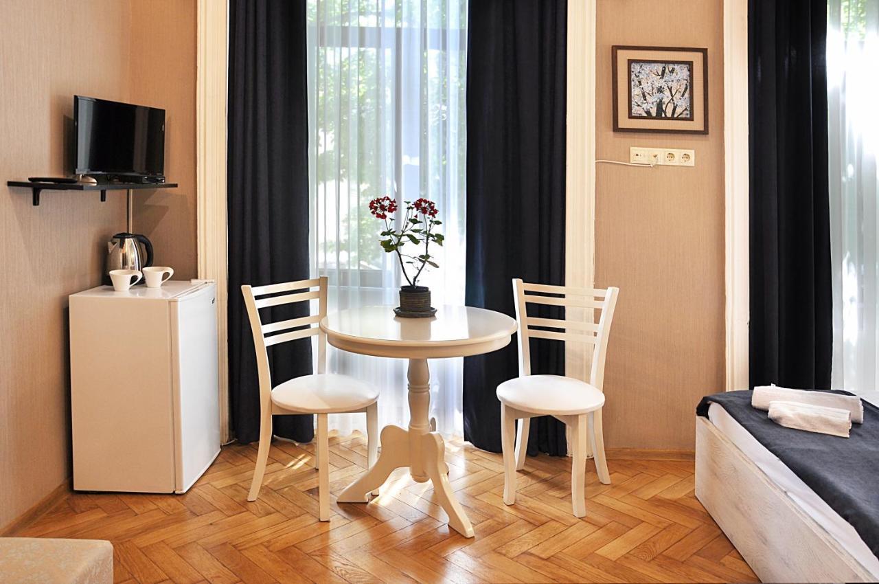 Hb Apartments Mari Brose Tbilisi Eksteriør bilde