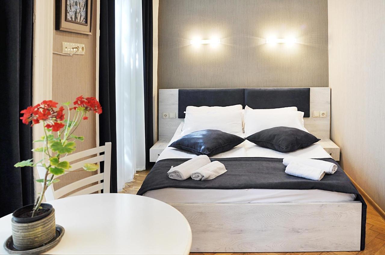 Hb Apartments Mari Brose Tbilisi Eksteriør bilde