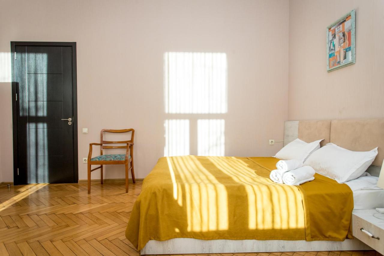 Hb Apartments Mari Brose Tbilisi Eksteriør bilde