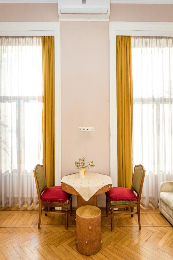 Hb Apartments Mari Brose Tbilisi Eksteriør bilde