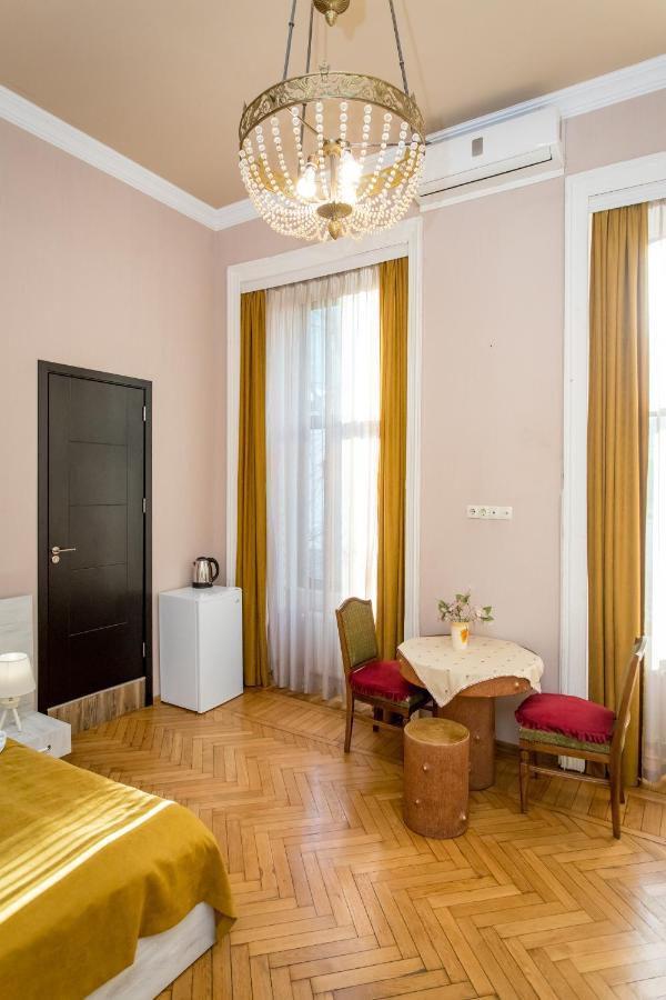 Hb Apartments Mari Brose Tbilisi Eksteriør bilde