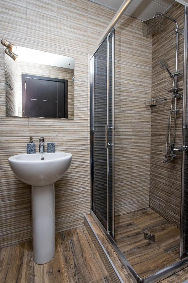 Hb Apartments Mari Brose Tbilisi Eksteriør bilde