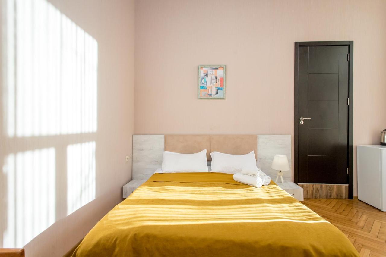 Hb Apartments Mari Brose Tbilisi Eksteriør bilde