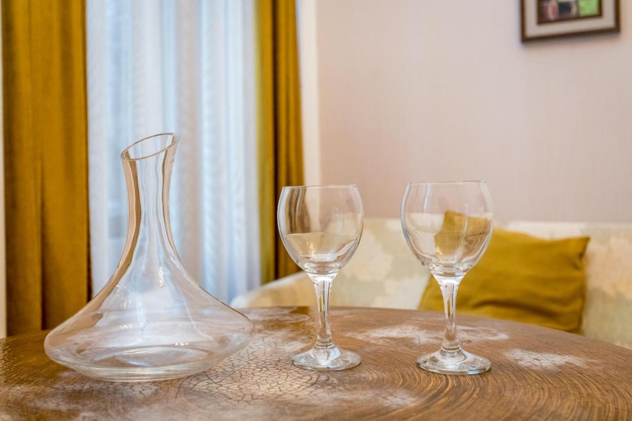 Hb Apartments Mari Brose Tbilisi Eksteriør bilde